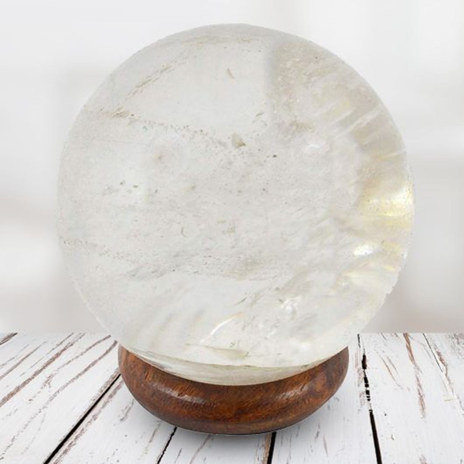 gemstone-ball-clear-quartz