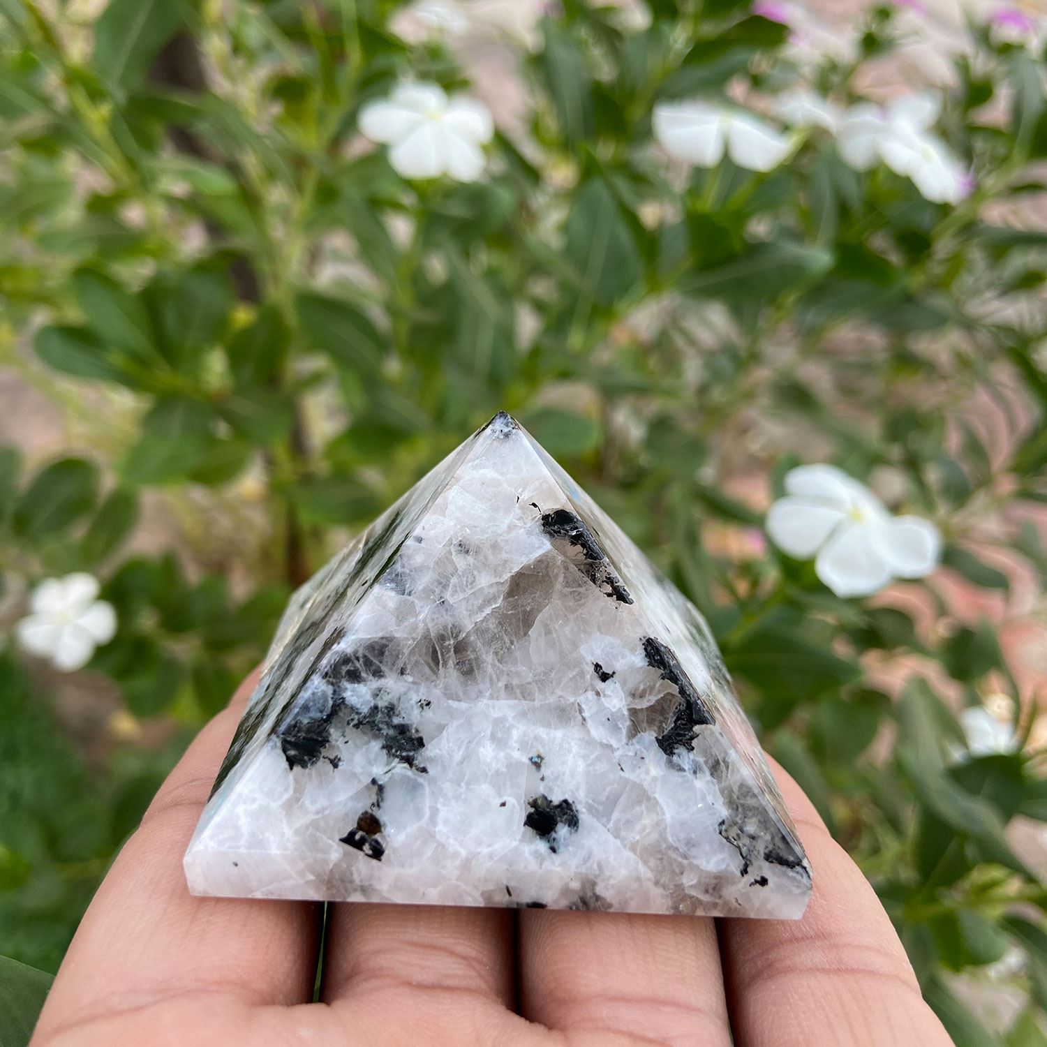 gemstone-pyramid-rainbow-moonstone