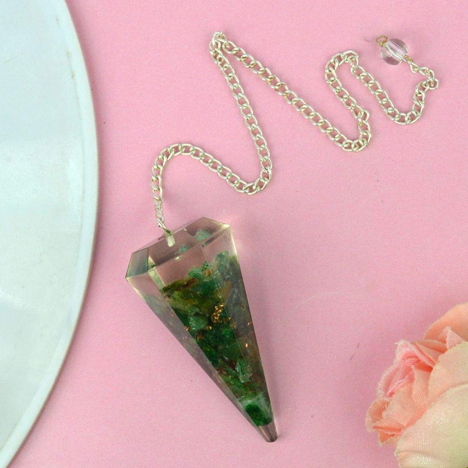 orgonite-pendulum-green-aventurine